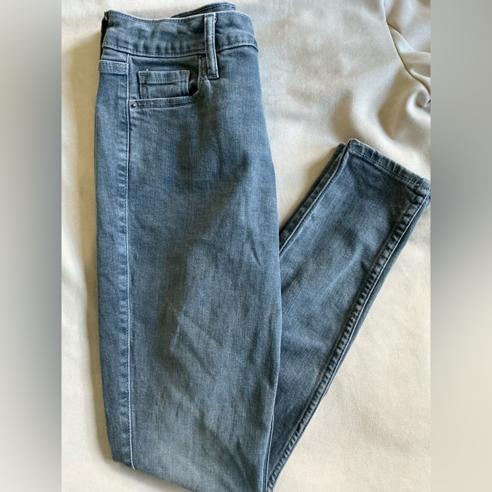 Old Navy Women's High Rise Blue Jeans